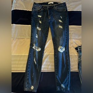 Woman’s KanCan jeans size 15